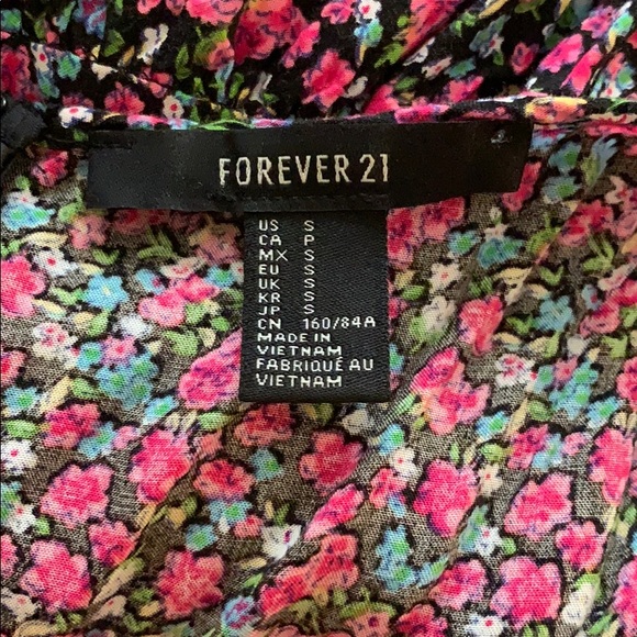 Women’s Forever 21 Dress - Picture 4 of 5